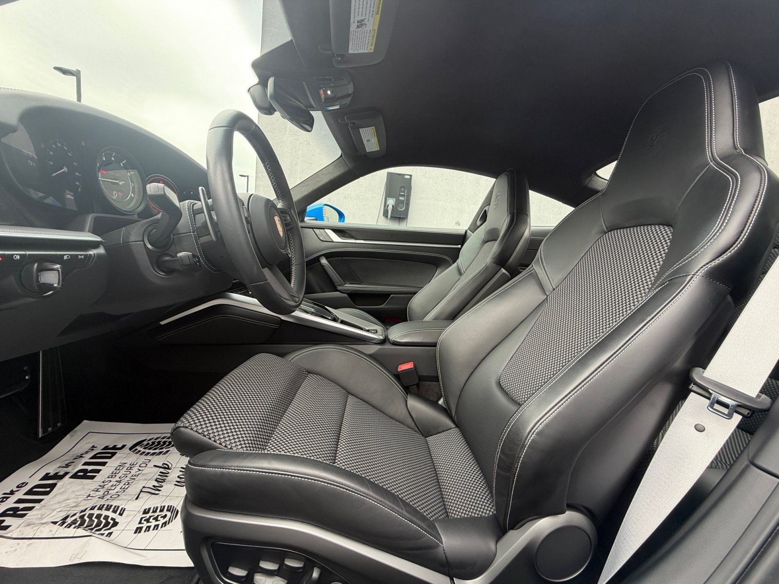 Certified 2022 Porsche 911 Turbo AWD/4WD image 5