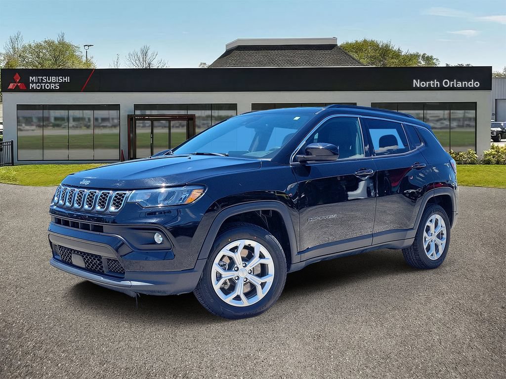 Used 2024 Jeep Compass Latitude