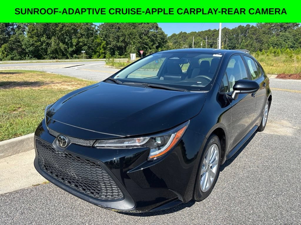 Used 2023 Toyota Corolla LE FWD image 1