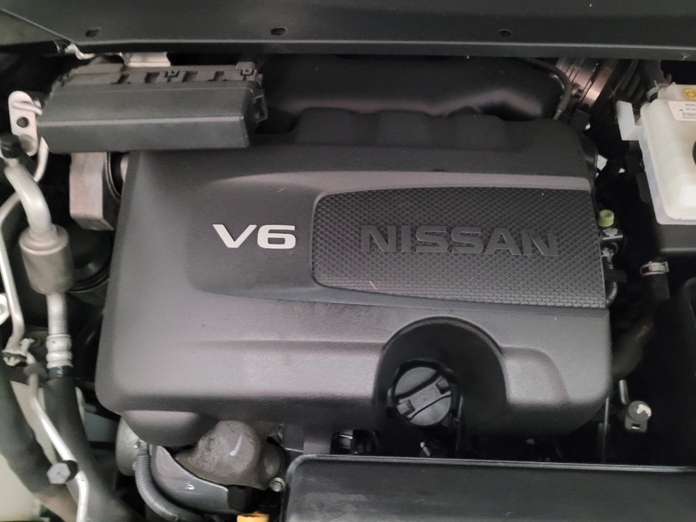 Used 2018 Nissan Pathfinder SV w/ SV Tech Package FWD image 30