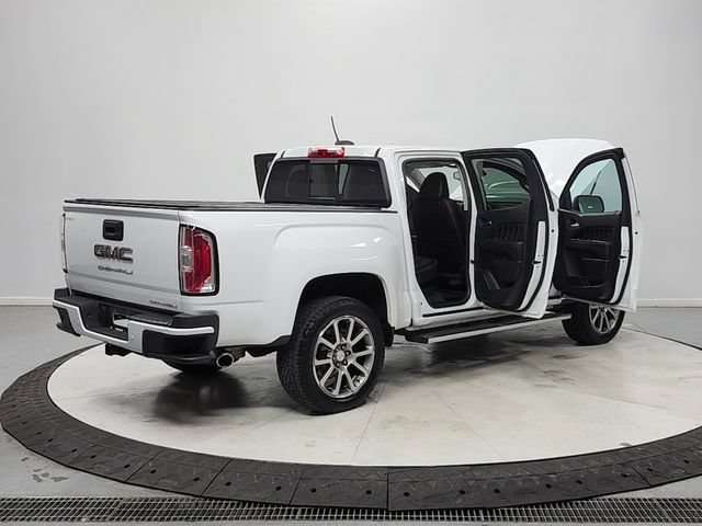 Used 2022 GMC Canyon Denali AWD/4WD image 15