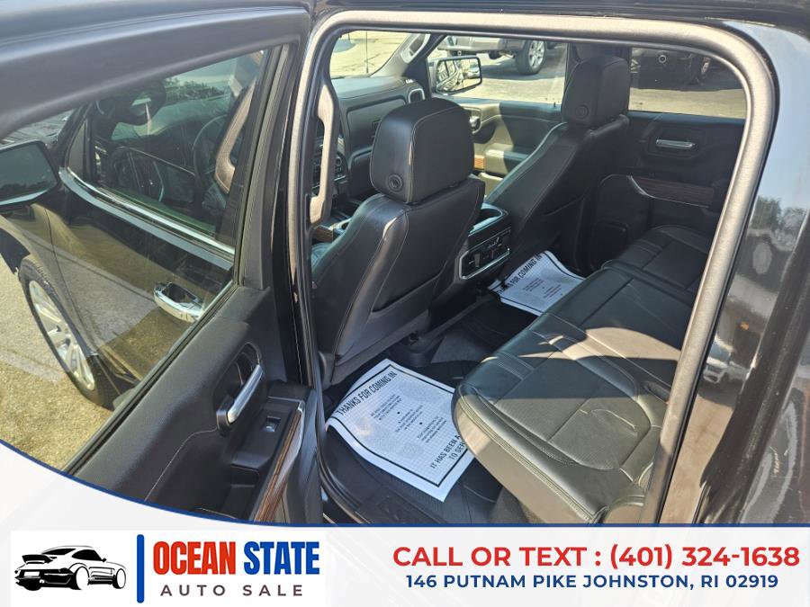 Used 2021 Chevrolet Silverado 1500 High Country w/ Technology Package image 11