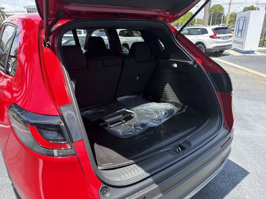 Certified 2026 Honda HR-V Sport image 24