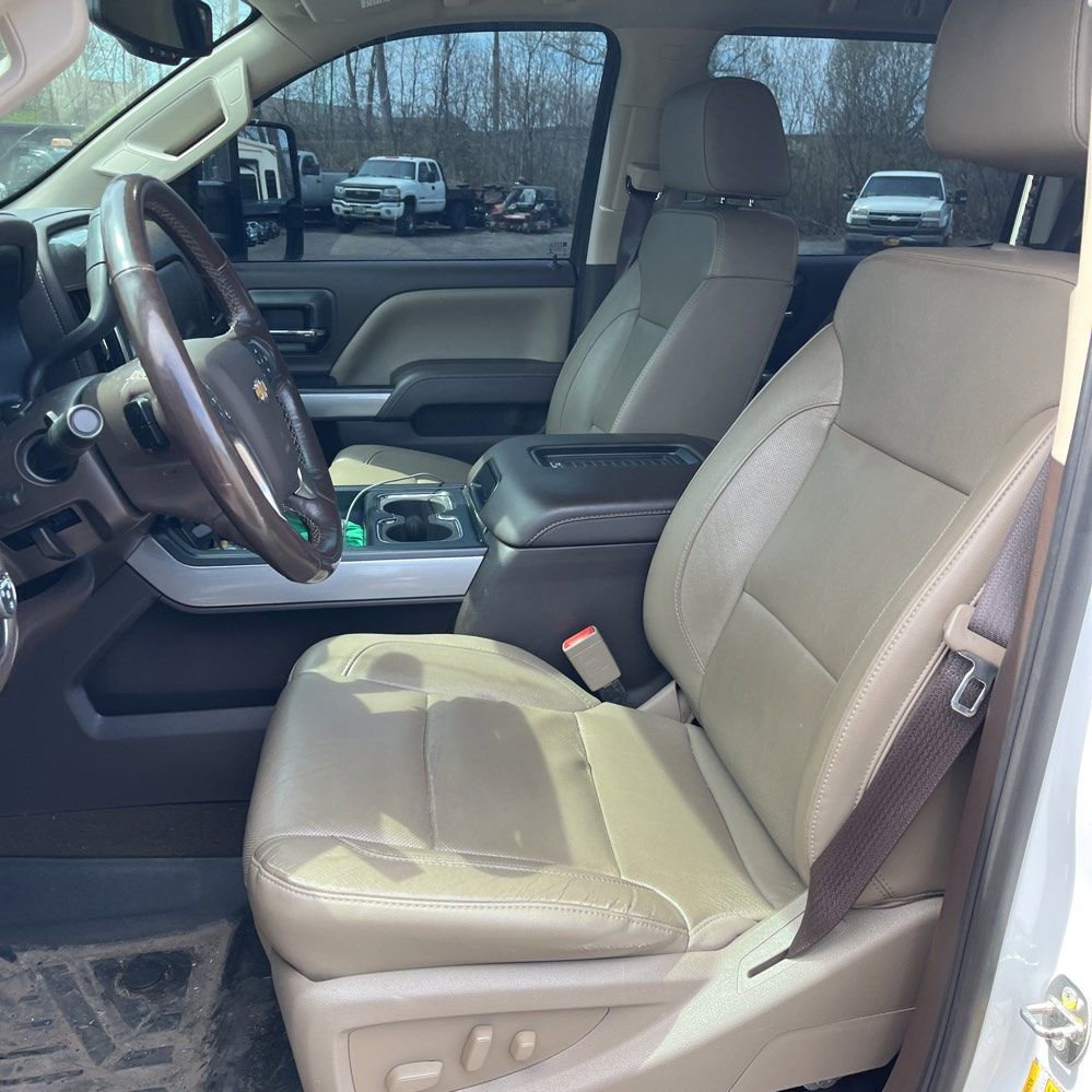 Used 2018 Chevrolet Silverado 2500 LTZ w/ Custom Sport Edition AWD/4WD image 14