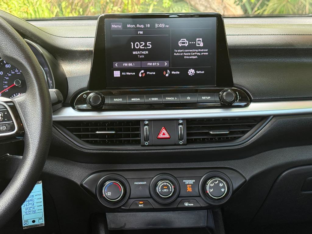 Used 2022 Kia Forte LXS w/ LXS Technology Package image 10