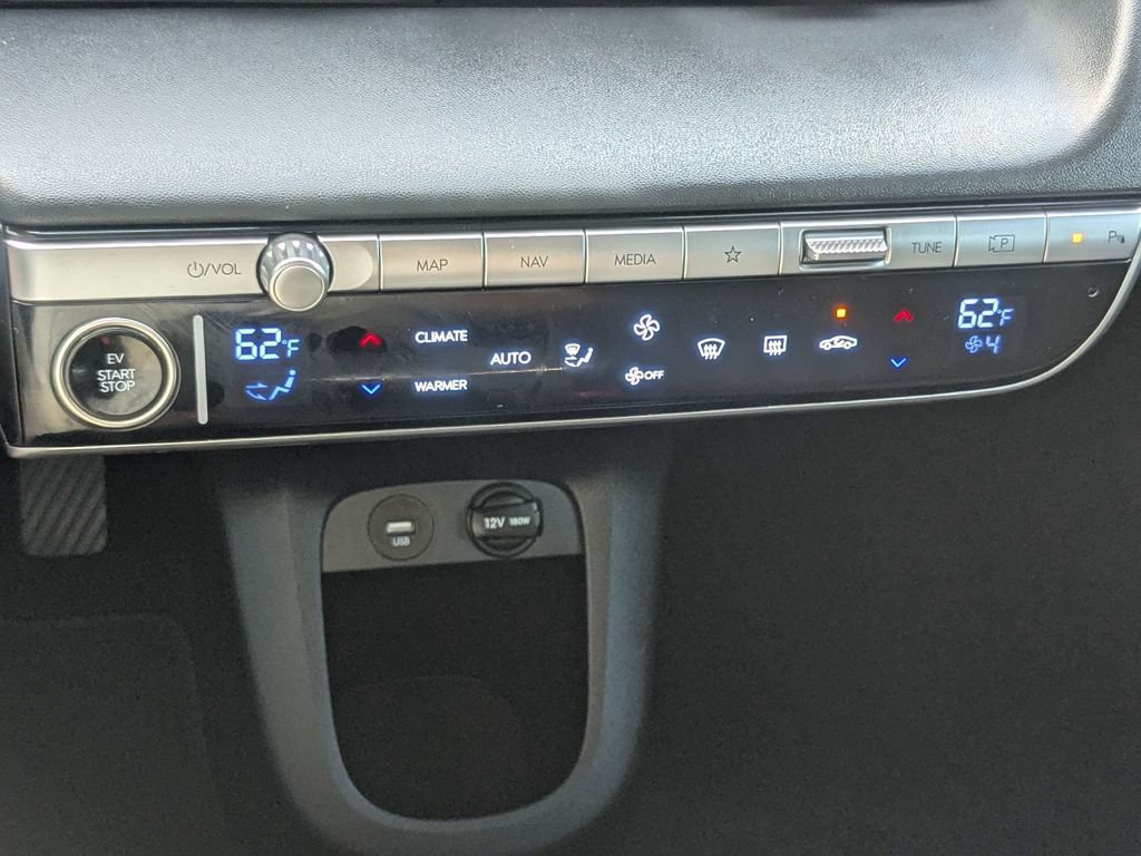 Used 2024 Hyundai Ioniq 5 SE RWD image 27