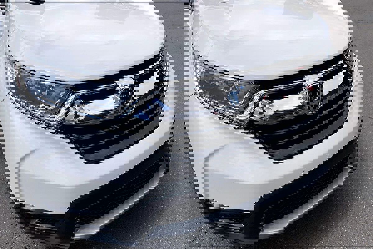 Used 2018 Honda CR-V LX image 28