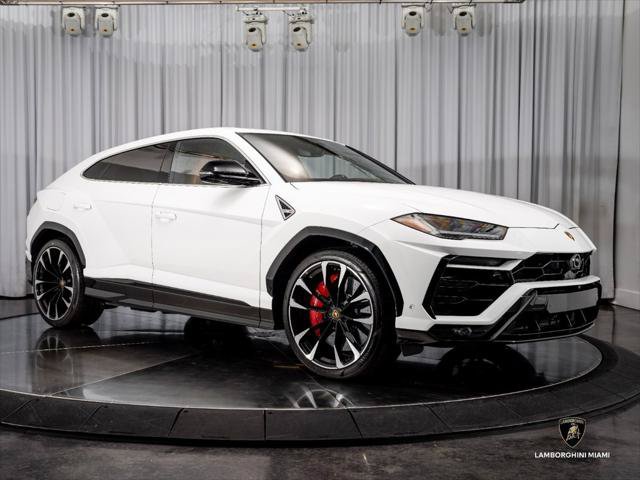 Used 2022 Lamborghini Urus AWD/4WD image 18