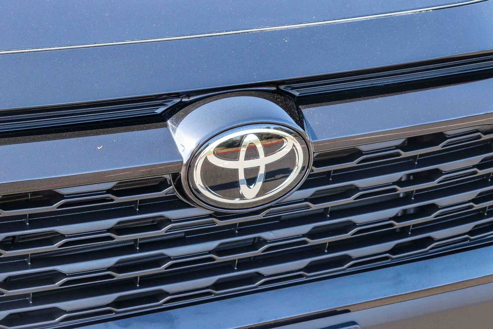 Certified 2024 Toyota RAV4 XLE Premium AWD/4WD image 13
