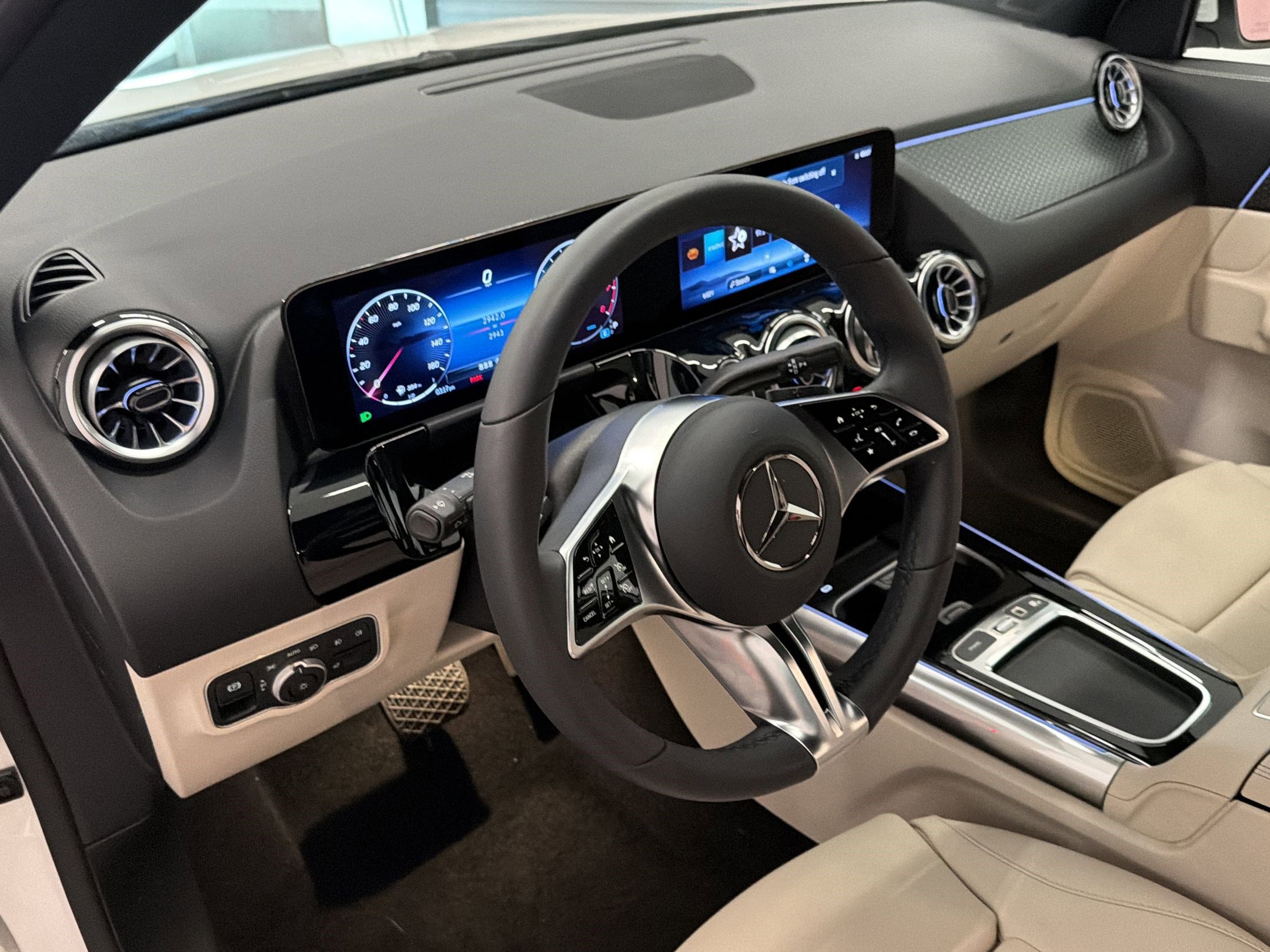 Certified 2026 Mercedes-Benz GLA 250 image 4