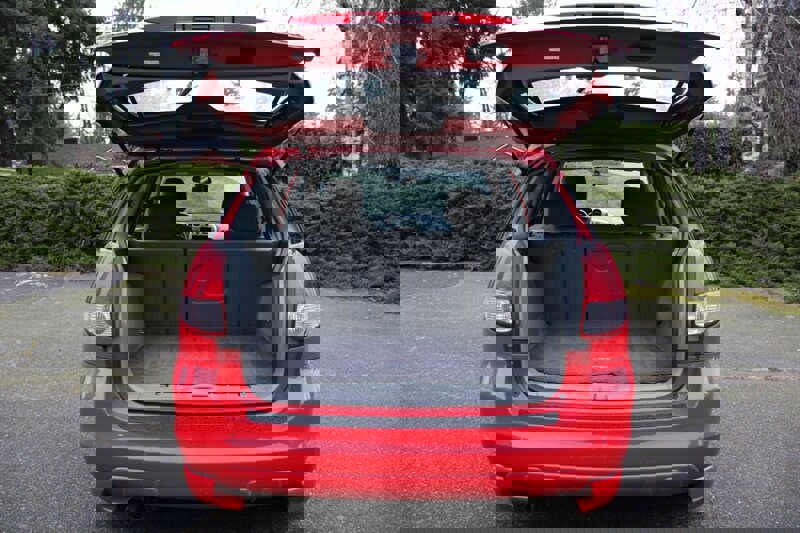 Used 2004 Toyota Matrix XR image 16