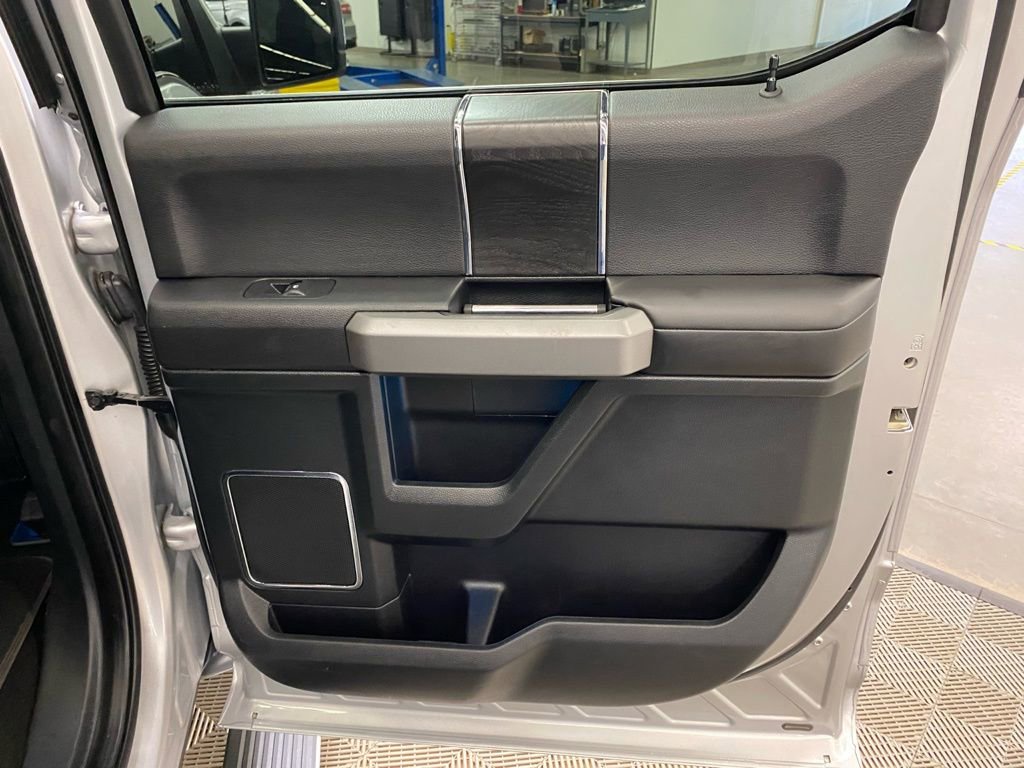 Used 2019 Ford F150 Platinum w/ Technology Package image 15