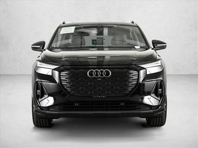 Used 2024 Audi Q4 e-tron Premium Plus w/ Premium Plus image 2