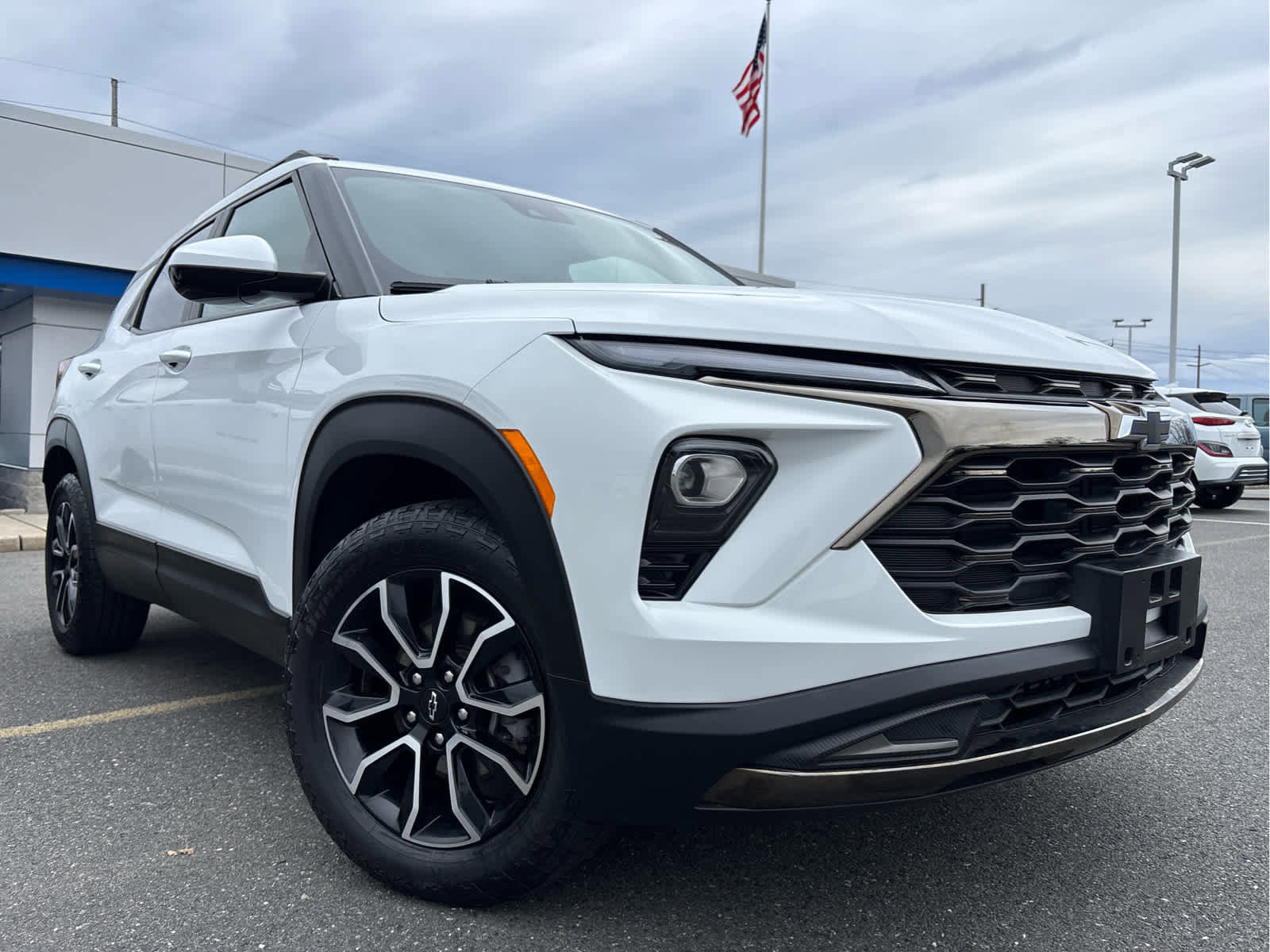 Certified 2024 Chevrolet TrailBlazer ACTIV image 3