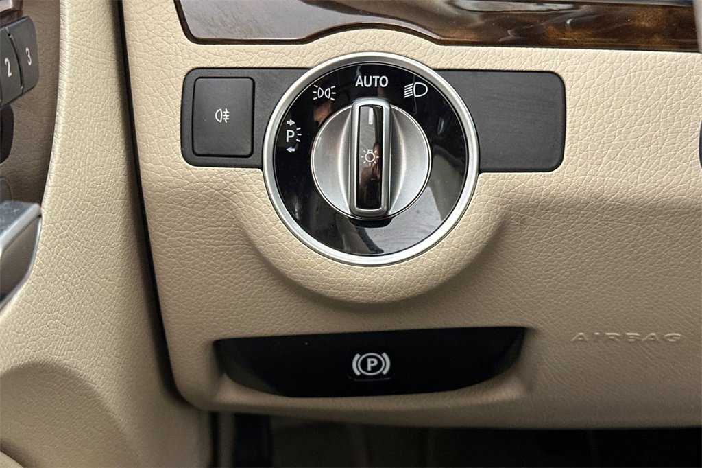 Used 2014 Mercedes-Benz E 350 Coupe image 30