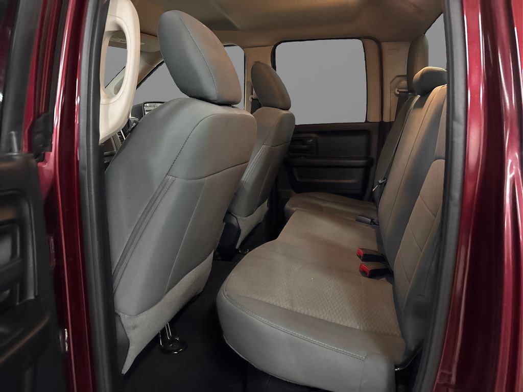 Used 2016 RAM 1500 Express image 10