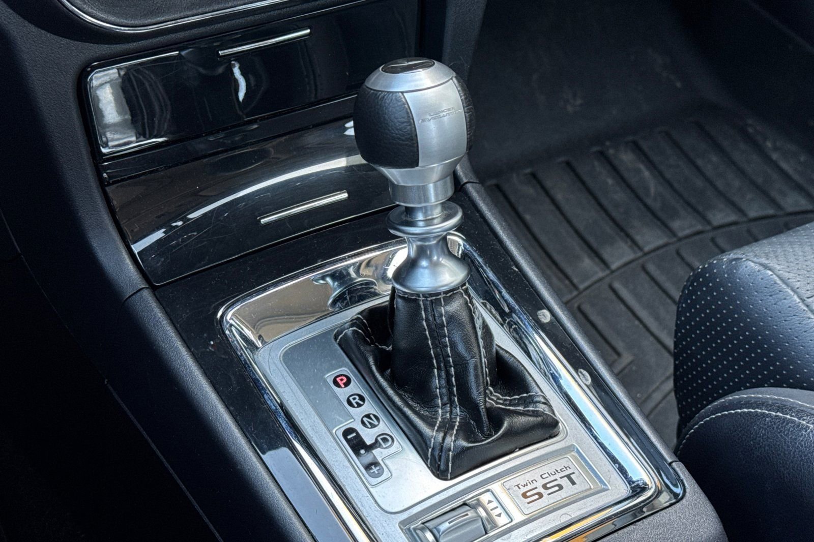 Used 2012 Mitsubishi Lancer Evolution MR AWD/4WD image 22