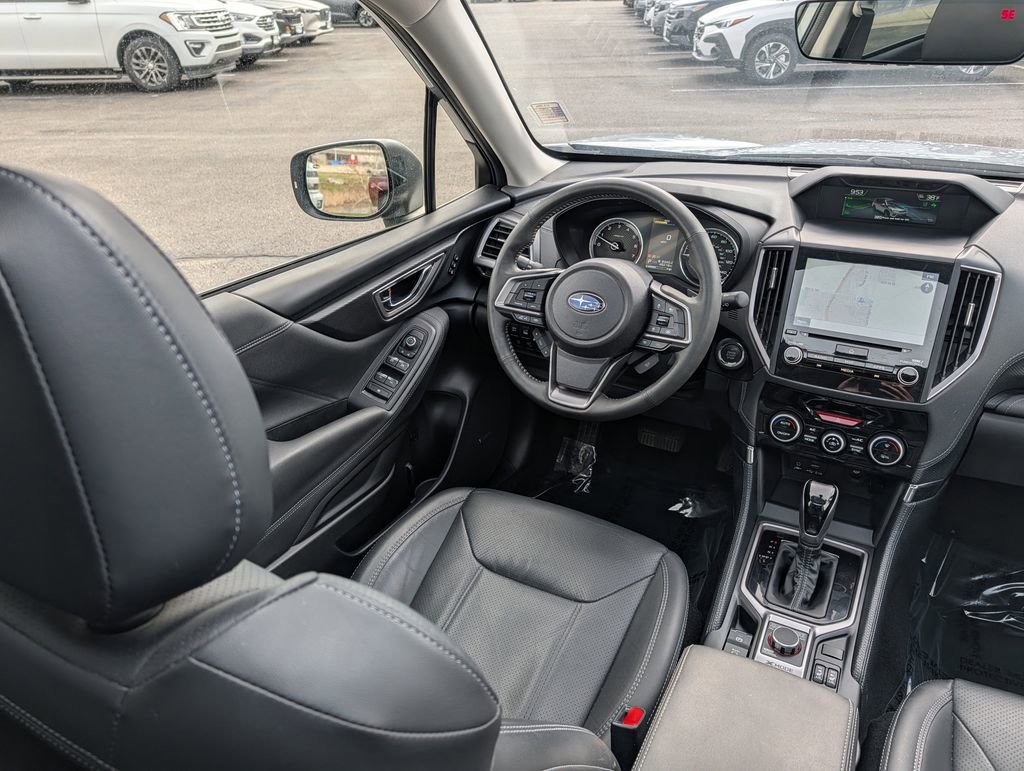 Used 2023 Subaru Forester Touring w/ Popular Package #2 image 9