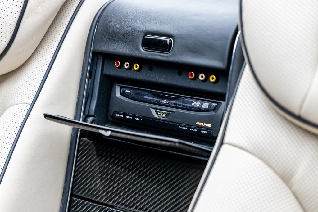 Used 2009 Maybach 62 S RWD image 66