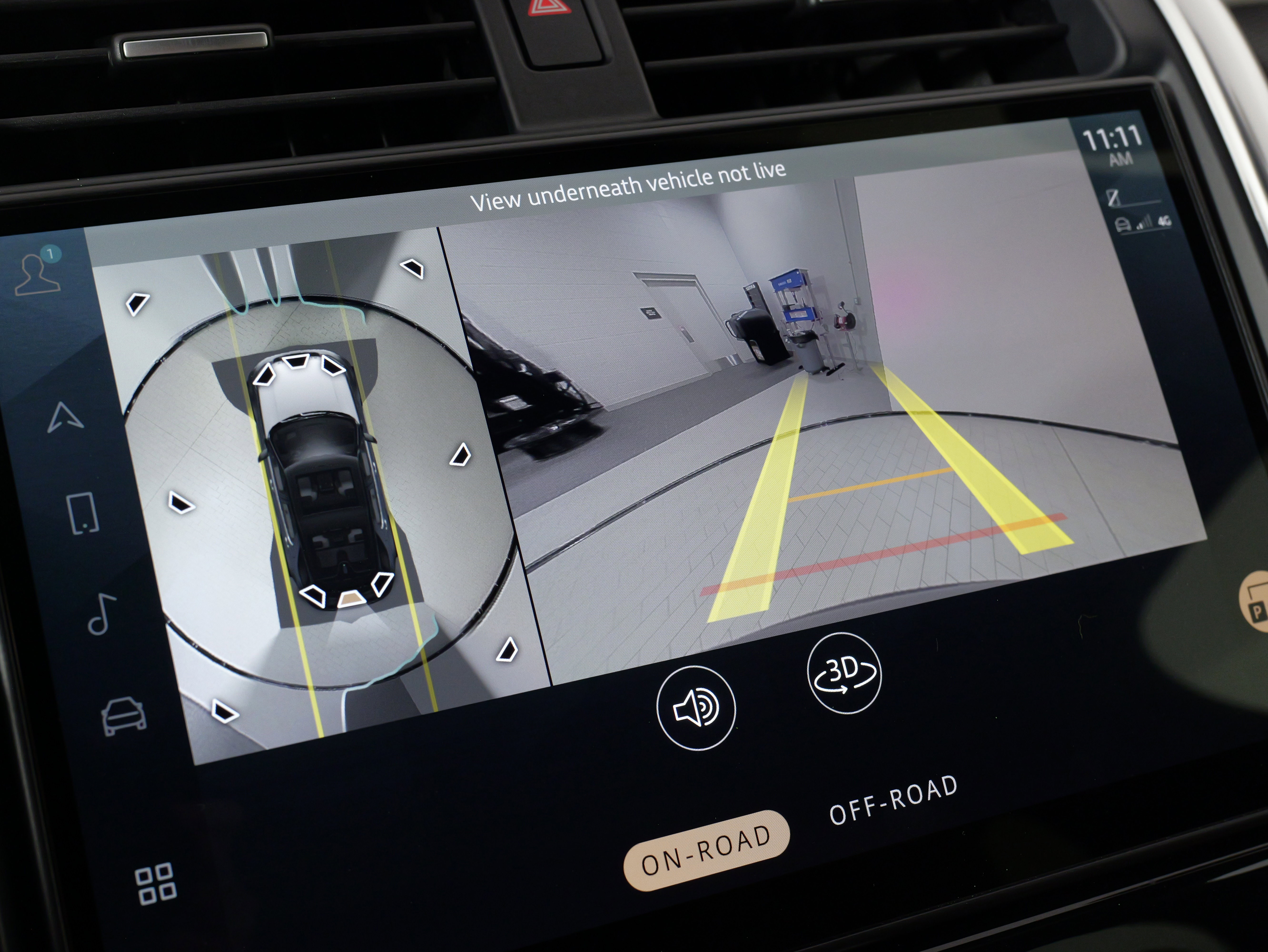 Used 2024 Land Rover Discovery Dynamic SE image 70