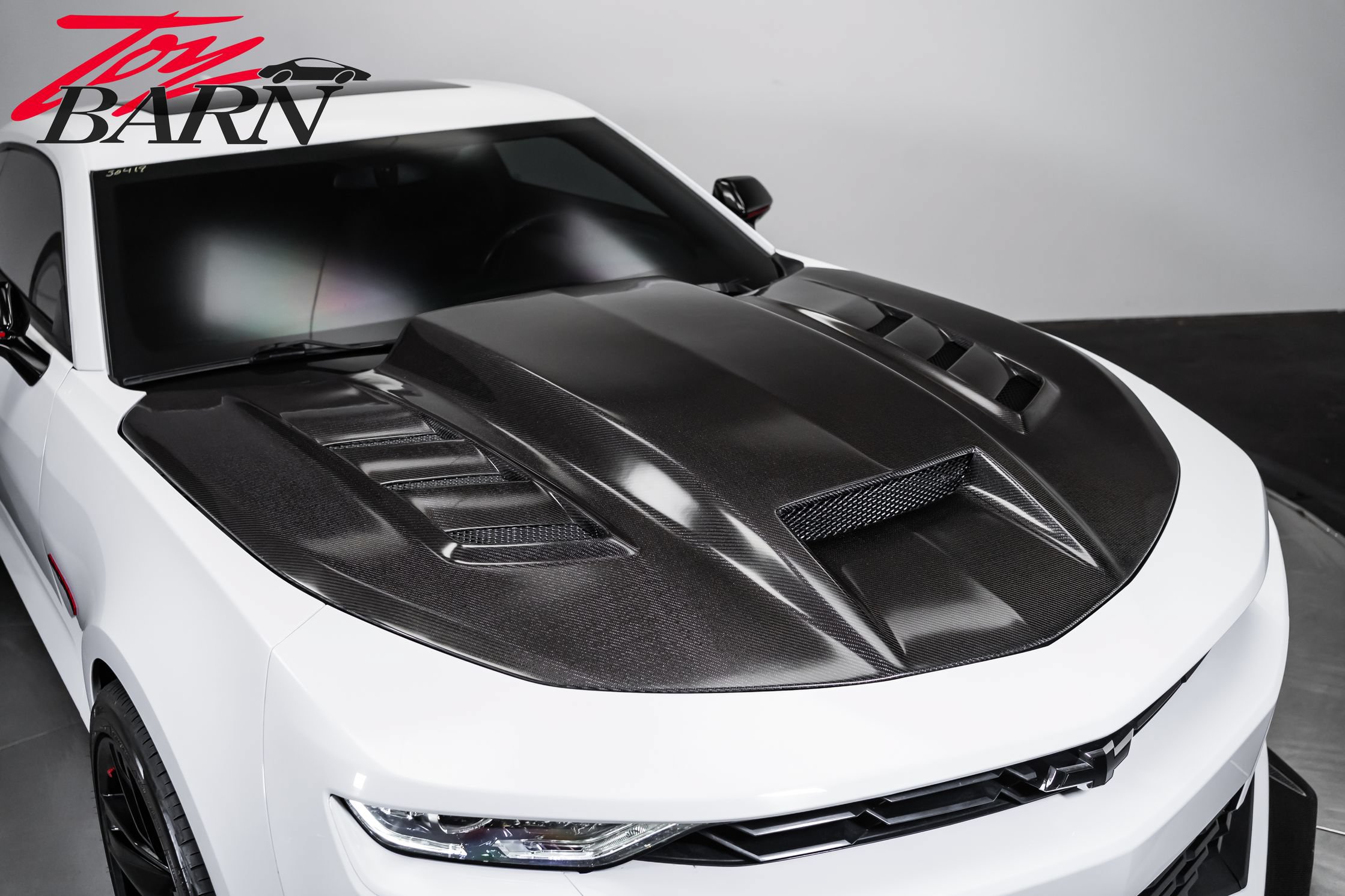 Used 2021 Chevrolet Camaro SS w/ Redline Edition RWD image 9