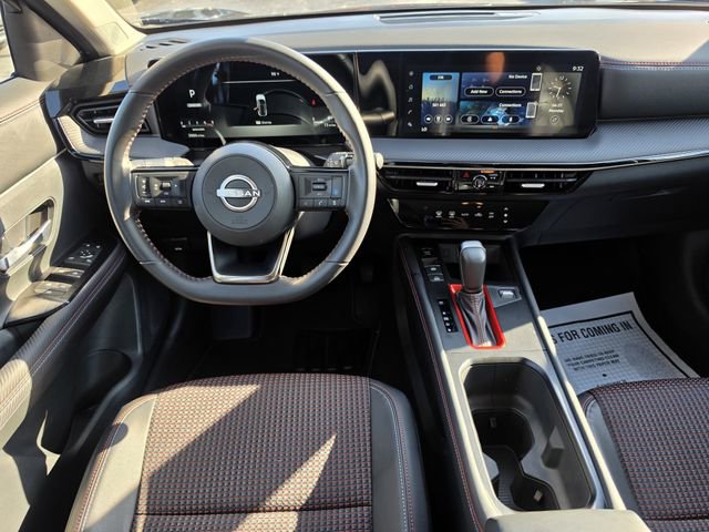 Used 2025 Nissan Kicks SR FWD image 14