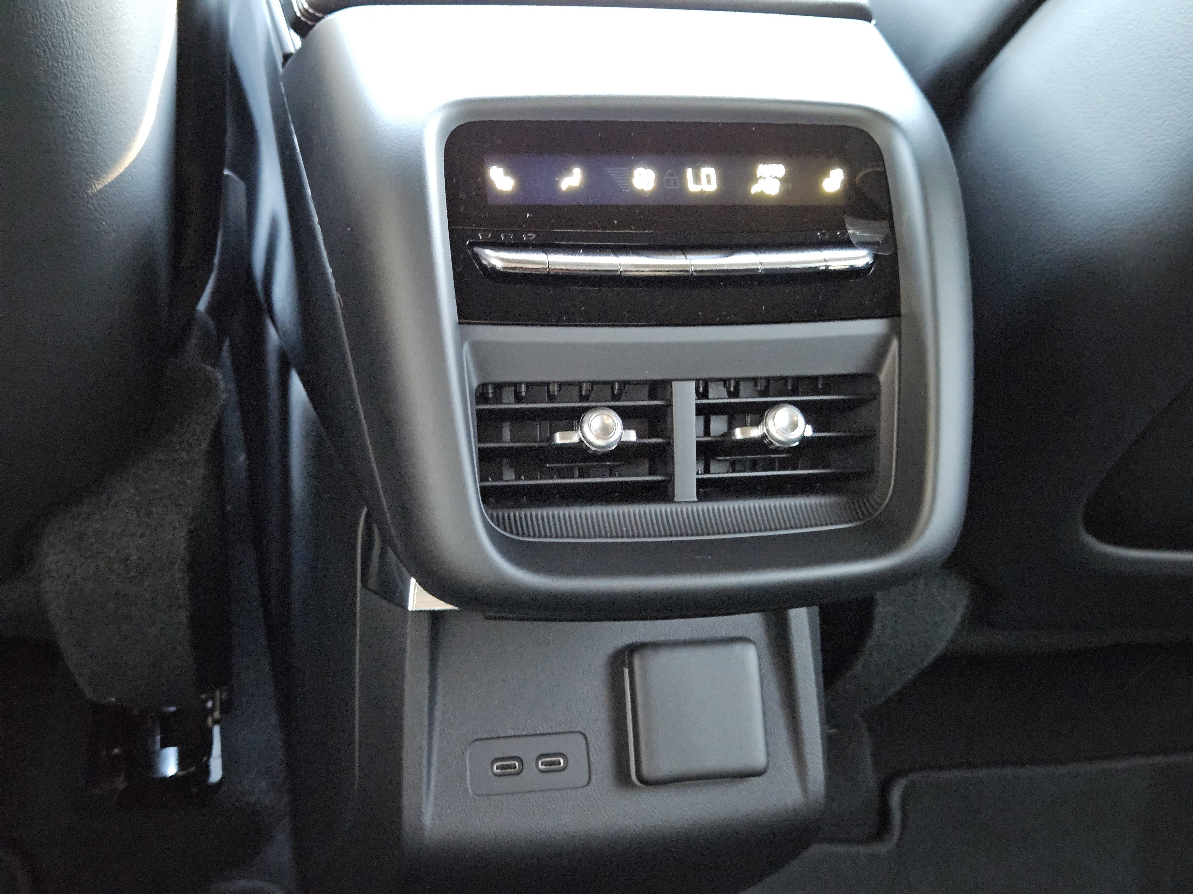 New 2026 Cadillac Lyriq V image 19