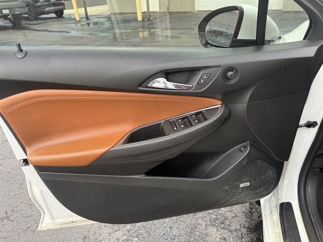 Used 2016 Chevrolet Cruze Premier FWD image 8