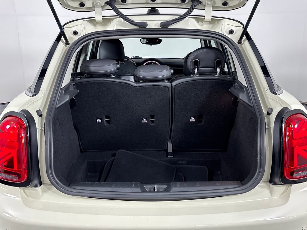 Used 2021 MINI Cooper S w/ Premium Package image 31