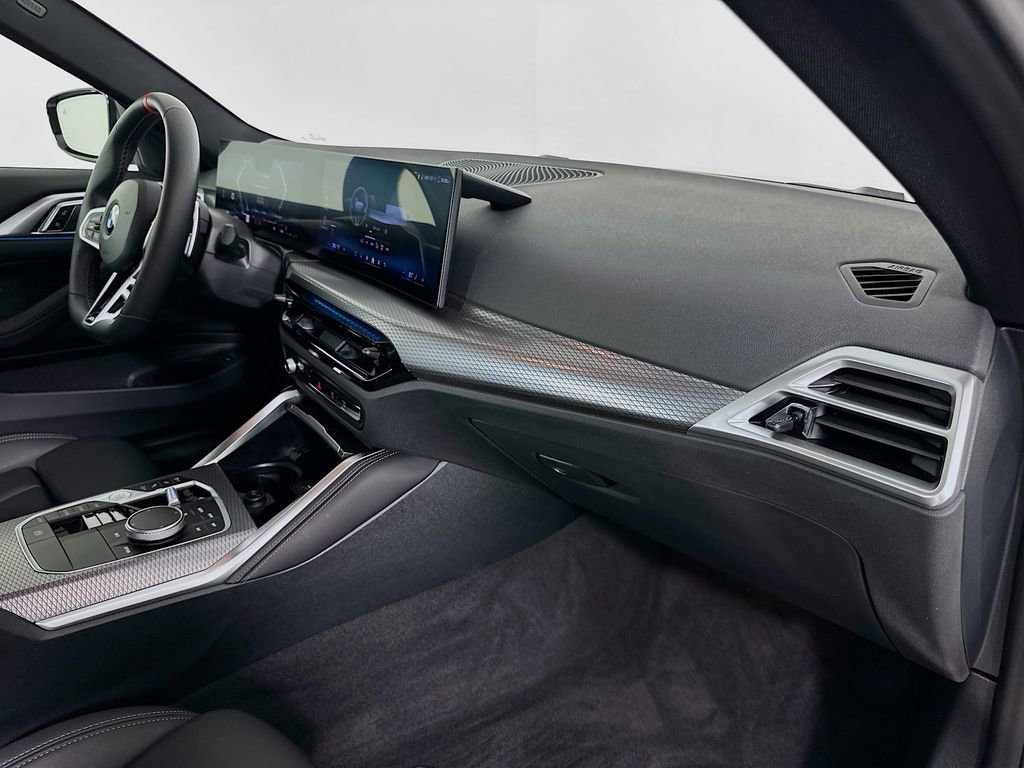 Used 2025 BMW 440i xDrive Coupe w/ Parking Assistance Package image 30