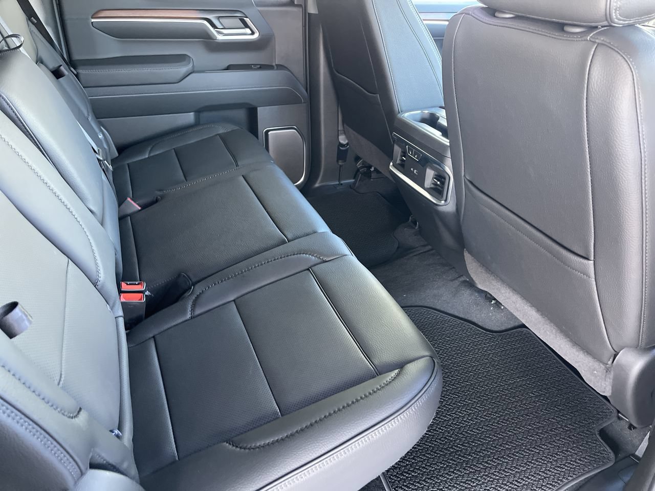 New 2026 GMC Sierra 1500 Denali AWD/4WD image 27