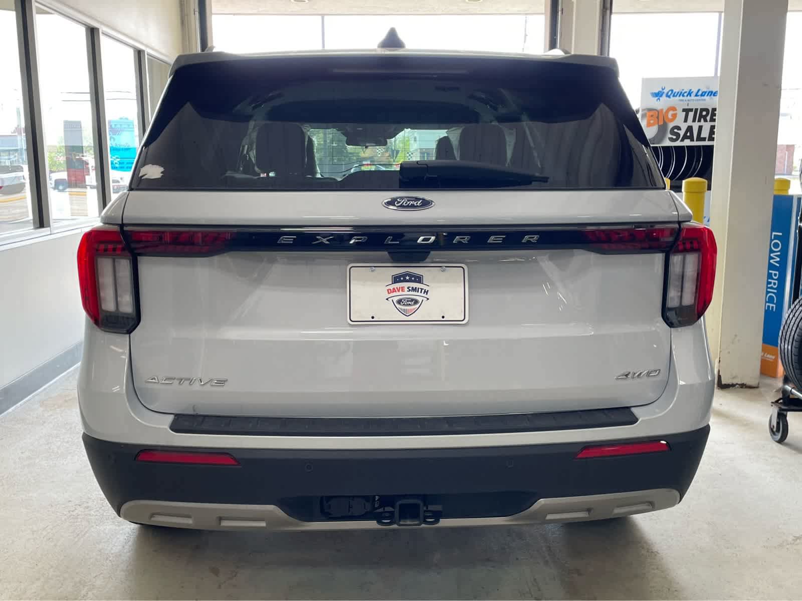New 2026 Ford Explorer Active w/ Active Comfort Package AWD/4WD image 6