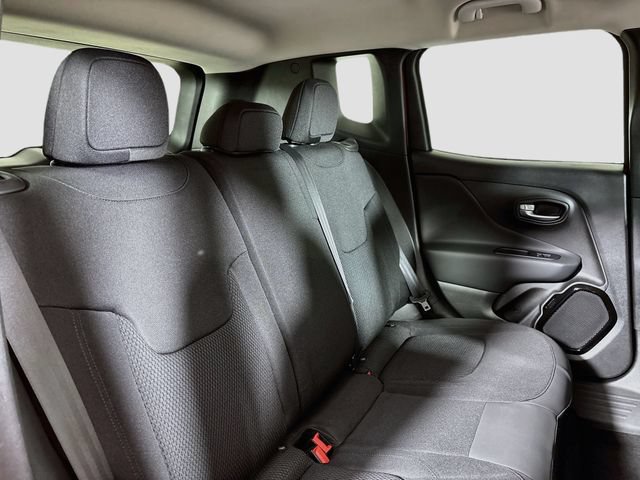 Used 2019 Jeep Renegade Altitude w/ Quick Order Package 2XM AWD/4WD image 27