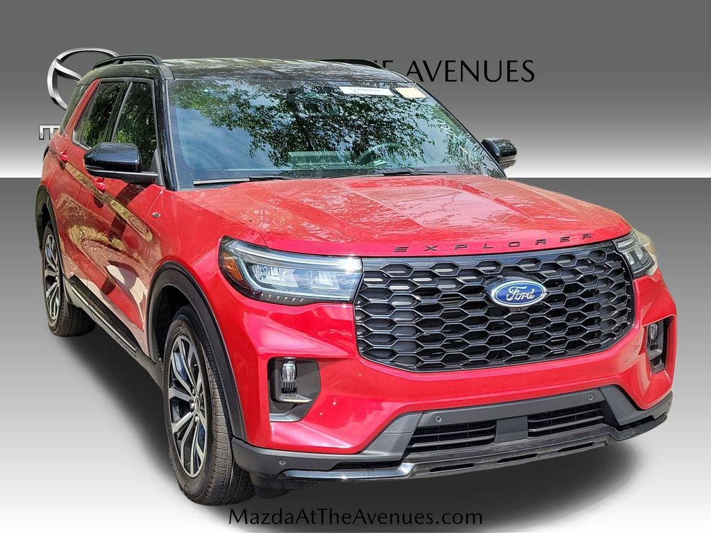 Used 2025 Ford Explorer ST-Line w/ Premium Package RWD image 8