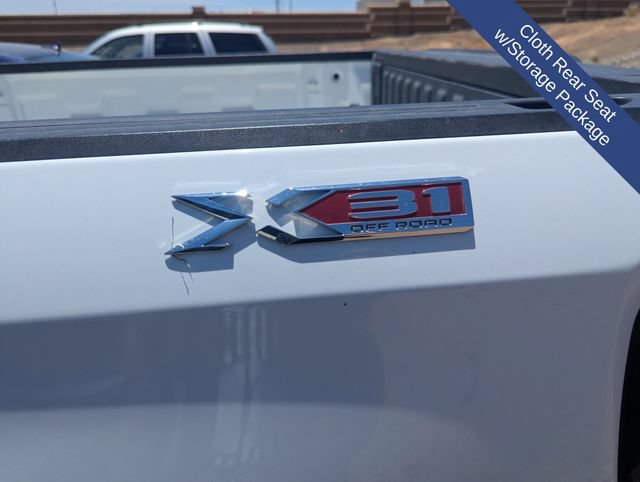 Used 2021 GMC Sierra 1500 Elevation w/ X31 Off-Road Package AWD/4WD image 10