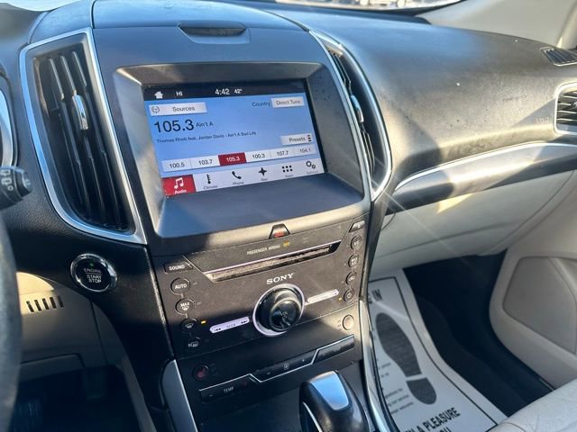 Used 2016 Ford Edge Titanium w/ Technology Package image 23