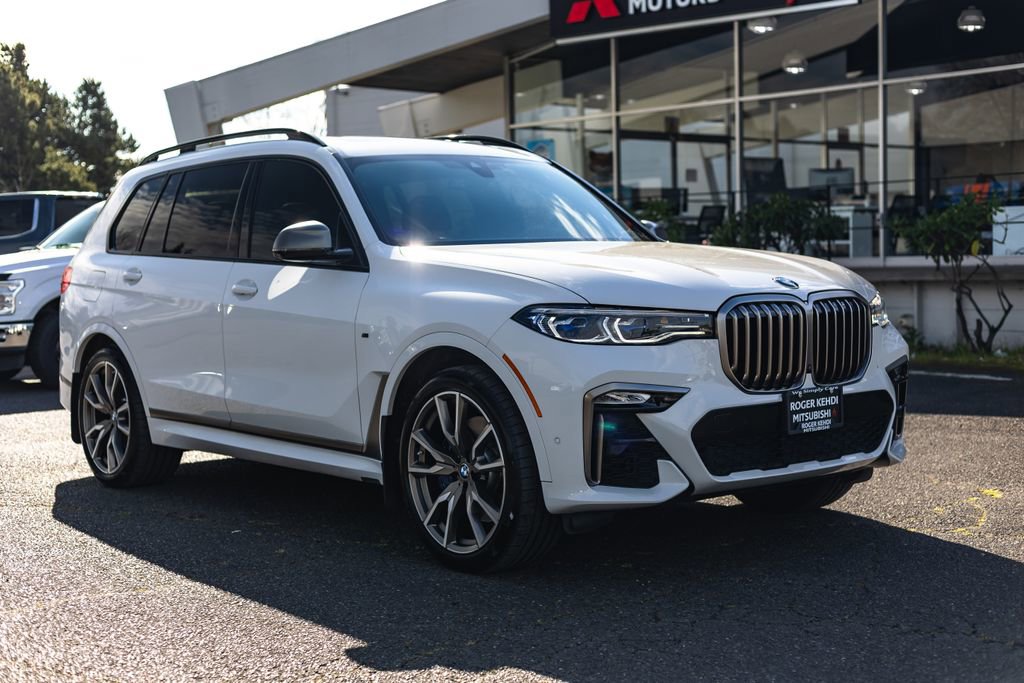 Used 2022 BMW X7 M50i w/ Cold Weather Package AWD/4WD image 7