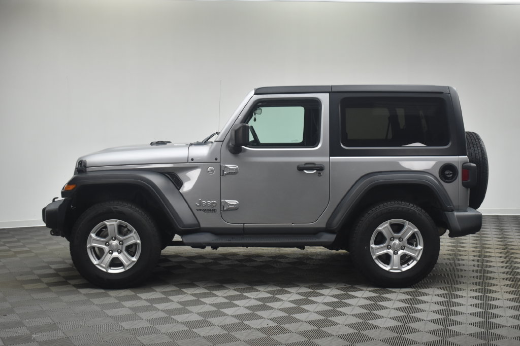 Used 2020 Jeep Wrangler Sport AWD/4WD image 9
