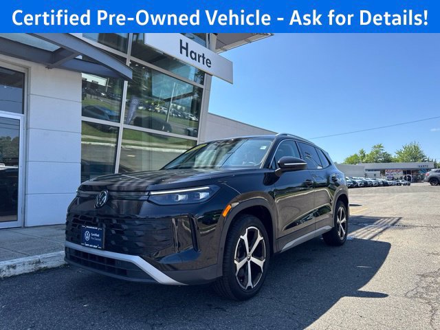 Certified 2026 Volkswagen Tiguan SE w/ Panoramic Sunroof Package AWD/4WD image 2