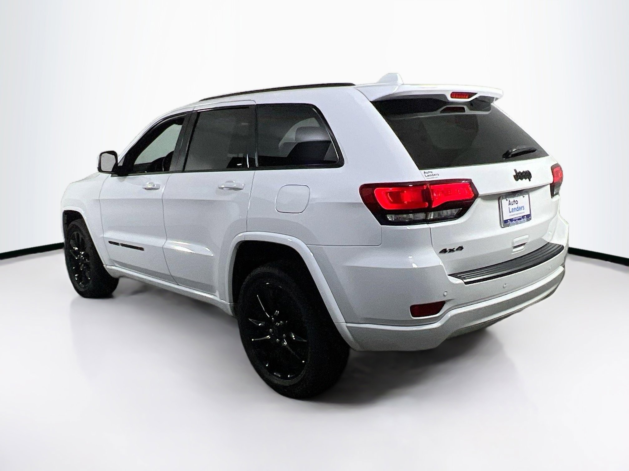 Used 2022 Jeep Grand Cherokee Laredo X AWD/4WD image 7