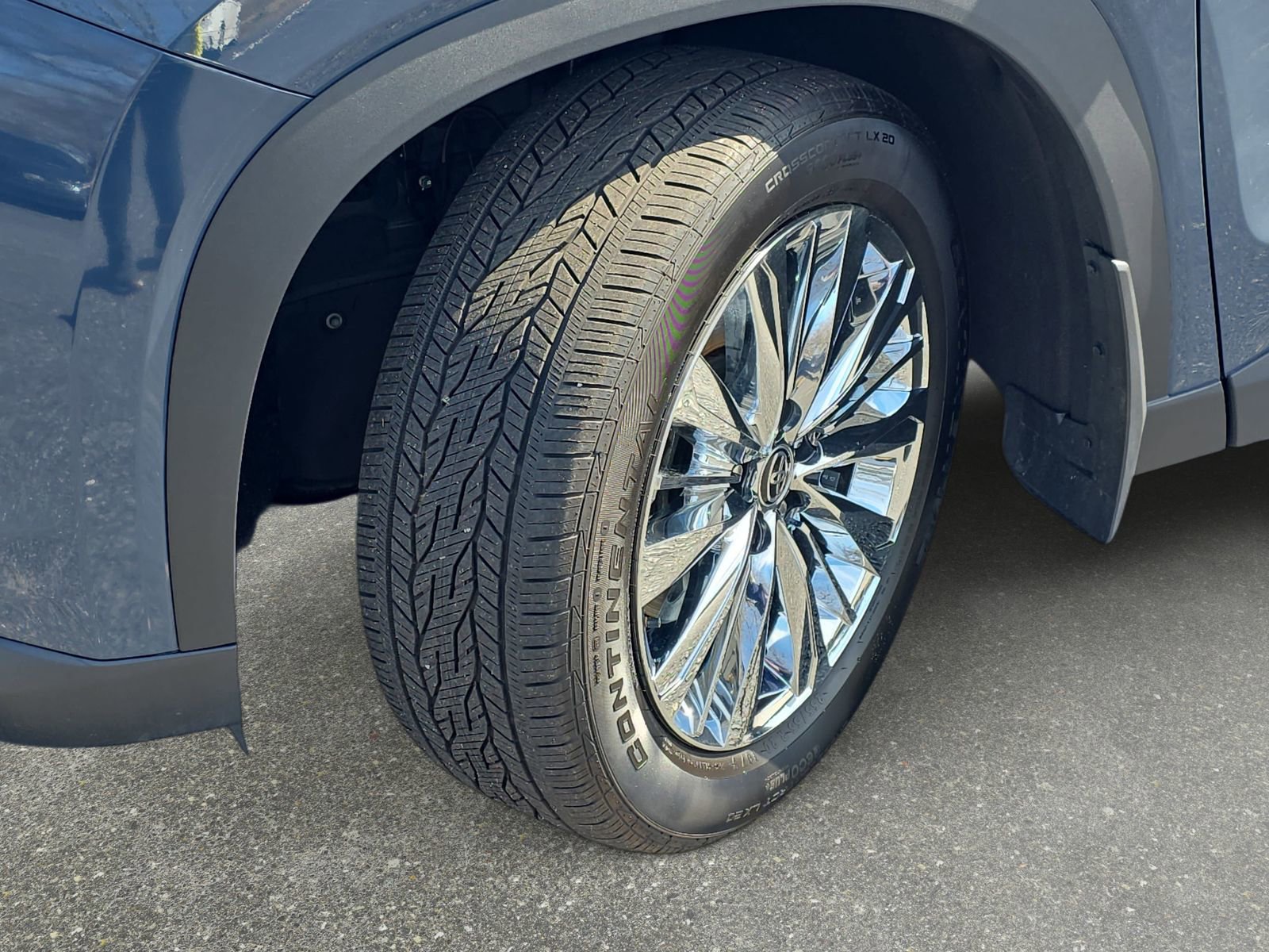 Used 2025 Toyota Grand Highlander AWD image 33