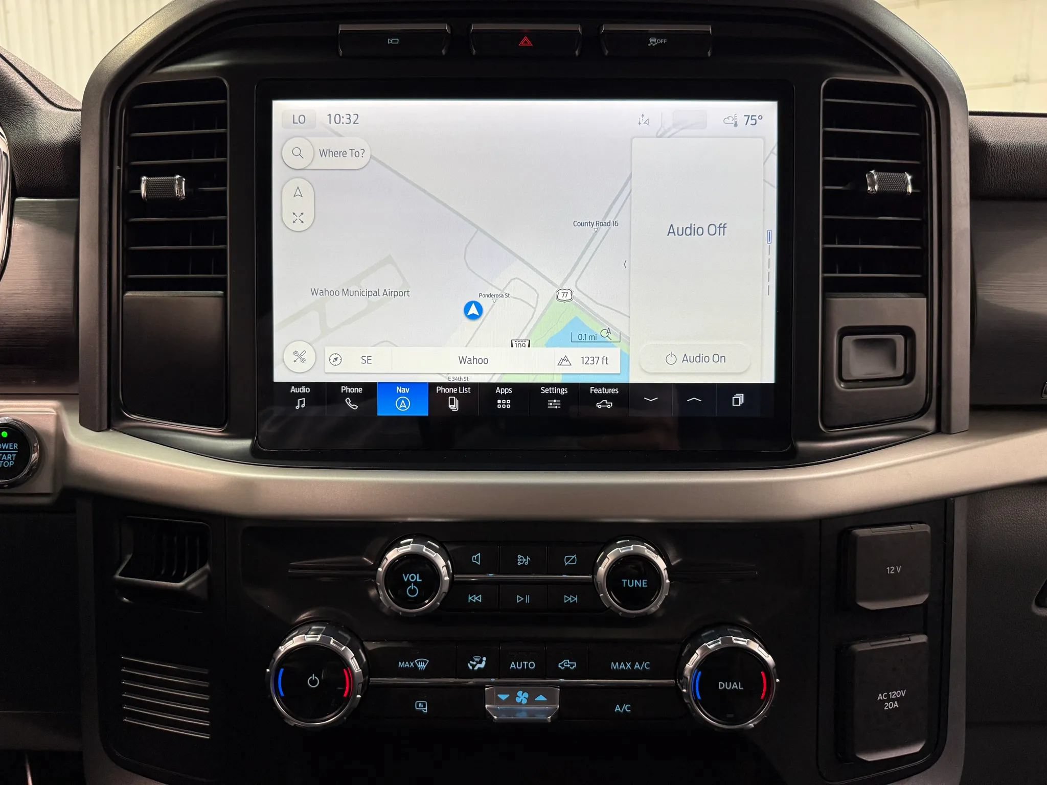 Used 2022 Ford F150 Lightning Pro AWD/4WD image 21
