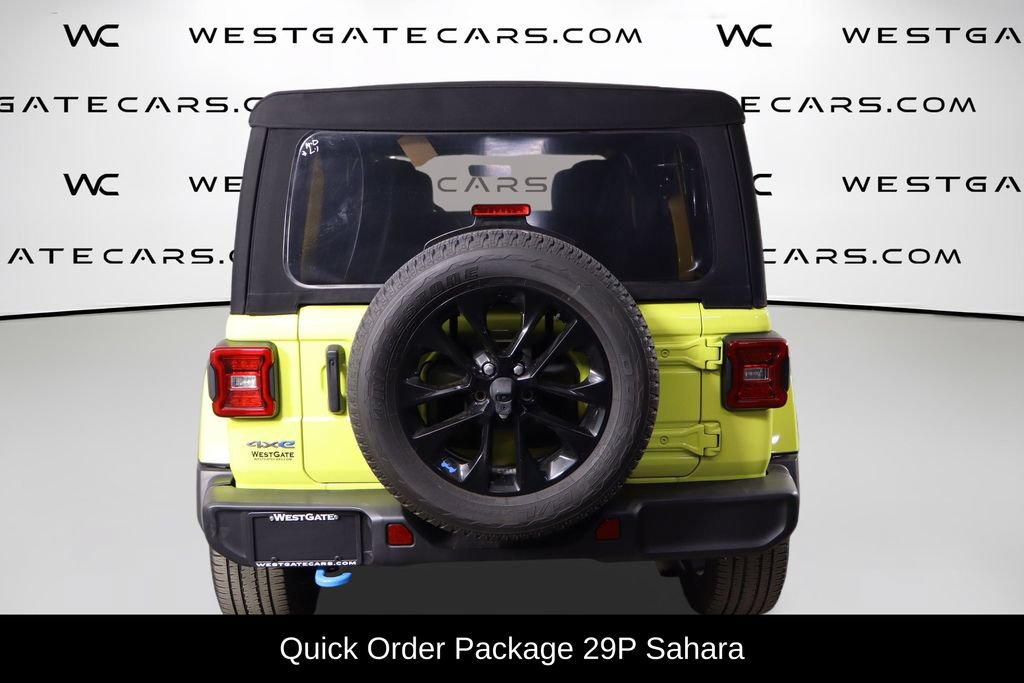 Used 2023 Jeep Wrangler Unlimited Sahara w/ Cold Weather Group AWD/4WD image 4
