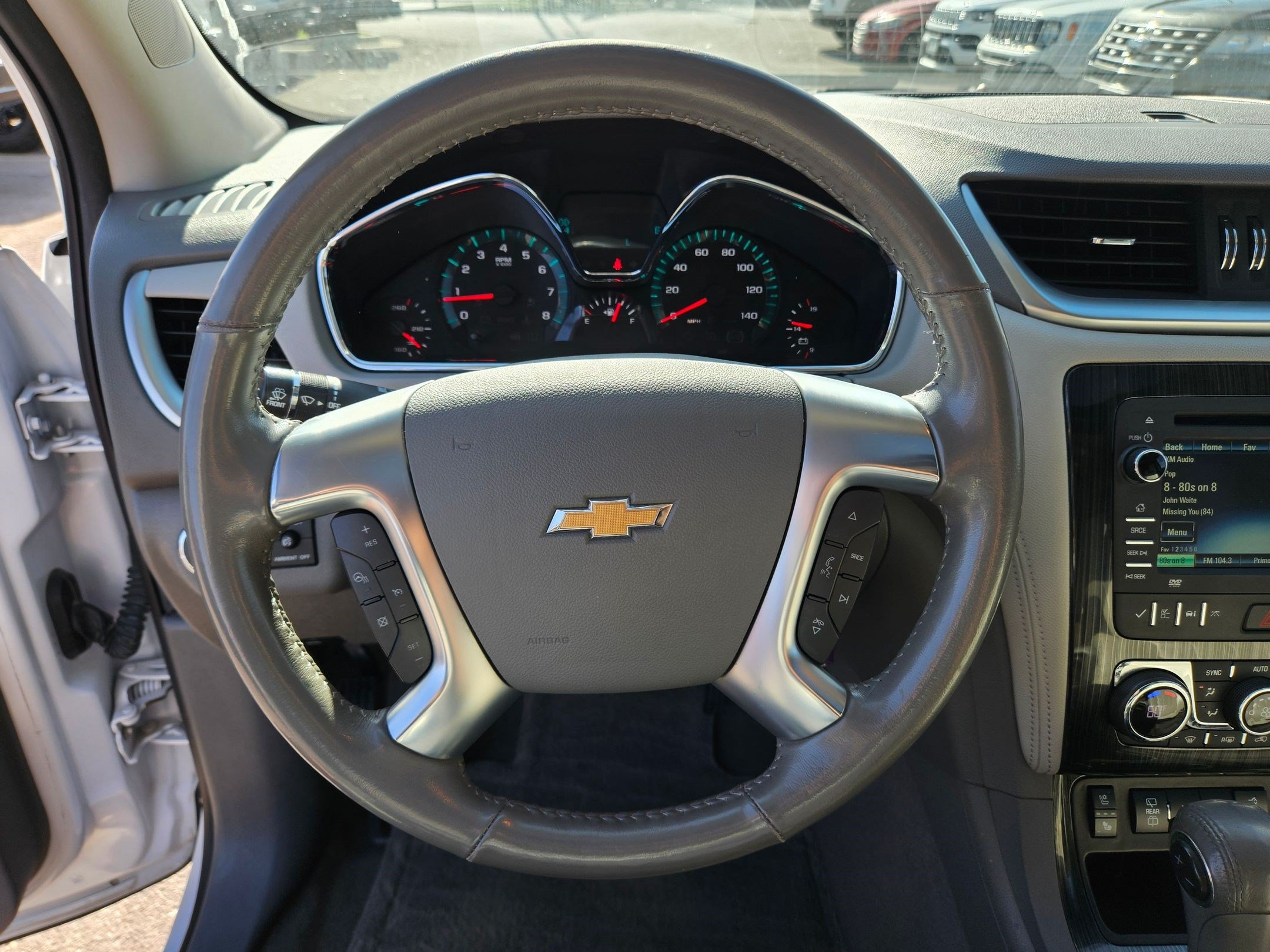 Used 2016 Chevrolet Traverse LTZ AWD/4WD image 17