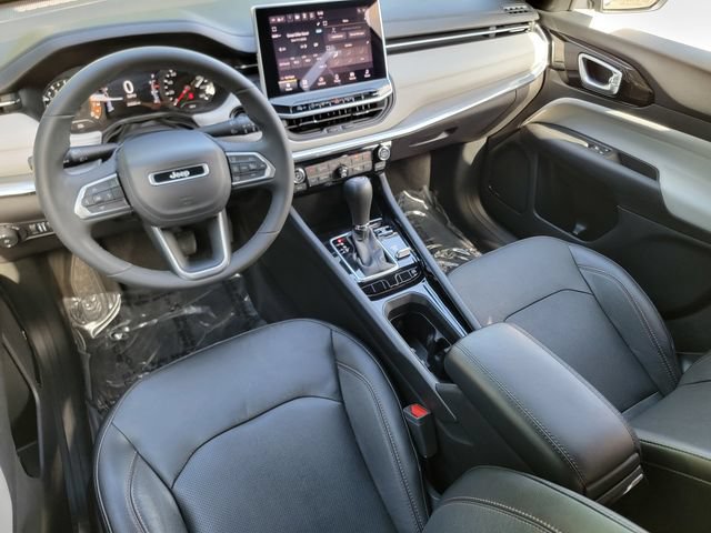 Certified 2023 Jeep Compass Limited AWD/4WD image 37