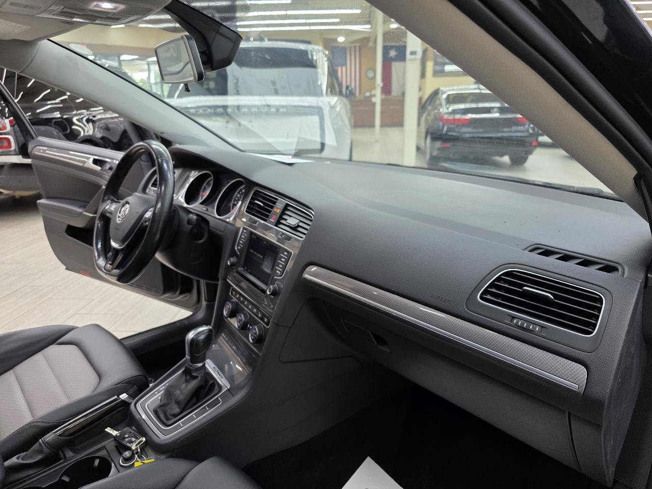 Used 2017 Volkswagen Golf Alltrack SEL AWD/4WD image 21