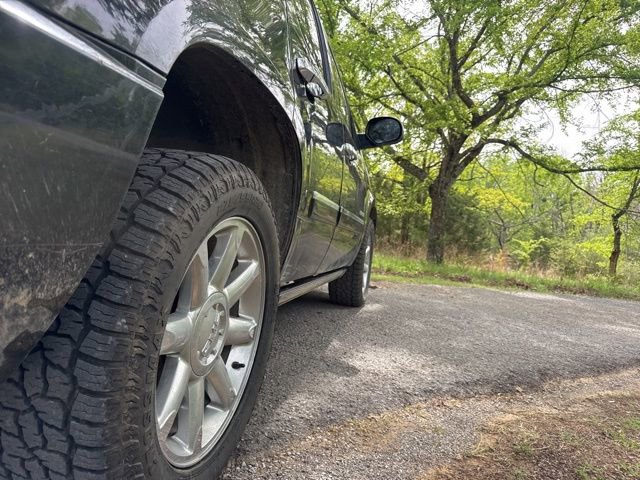 Used 2012 GMC Yukon Denali image 13
