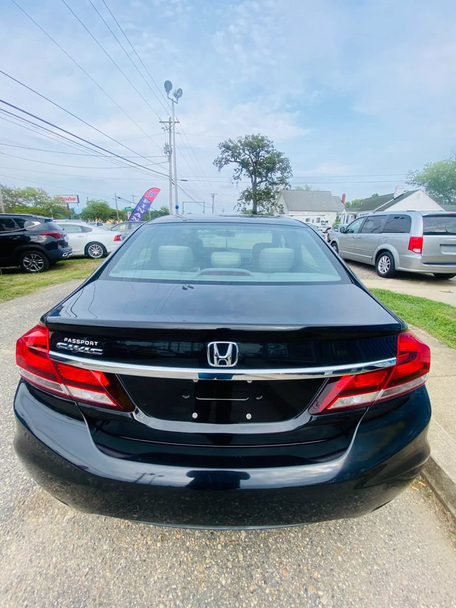 Used 2013 Honda Civic LX image 16