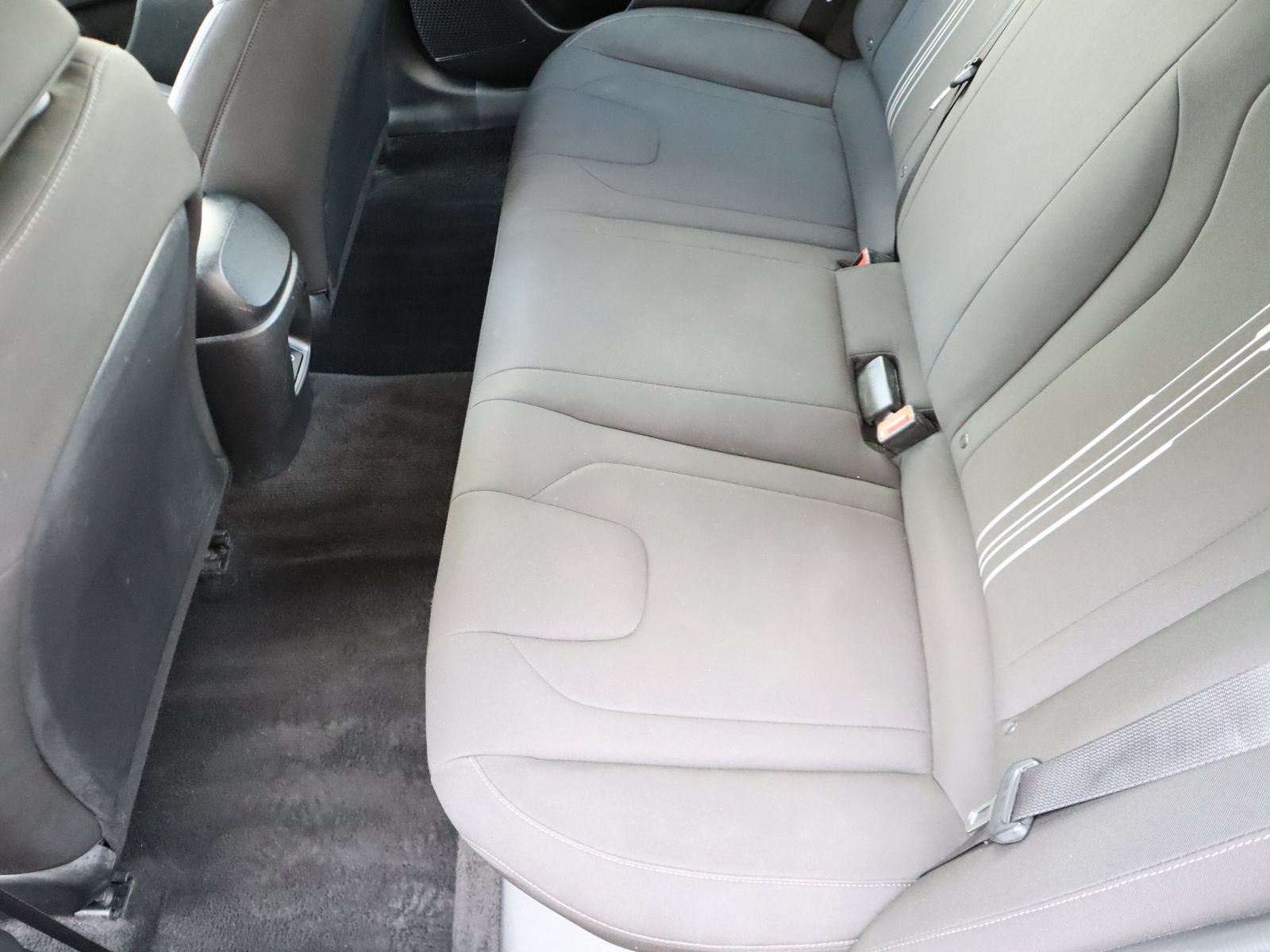Used 2024 Hyundai Elantra SEL FWD image 40