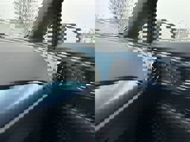 New 2025 Chevrolet Equinox EV LT image 51